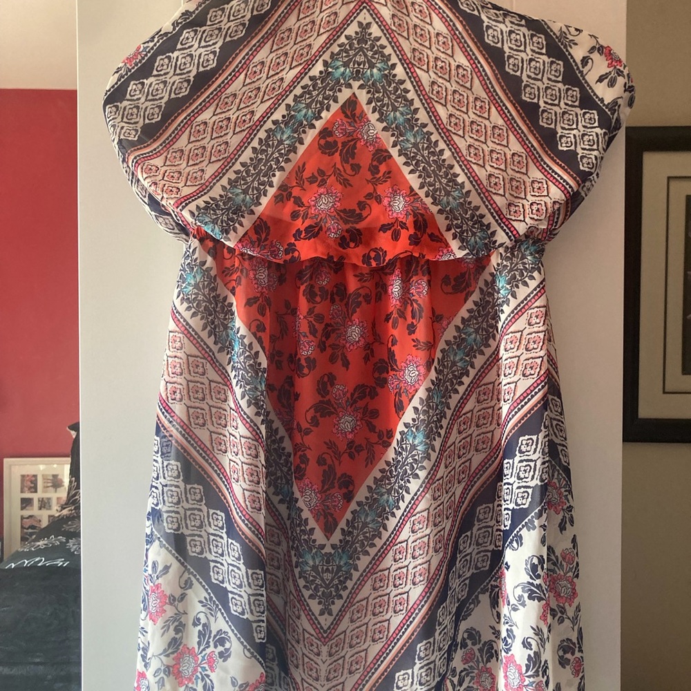 Express sz S NWT  fully lined dress with halter tie neck